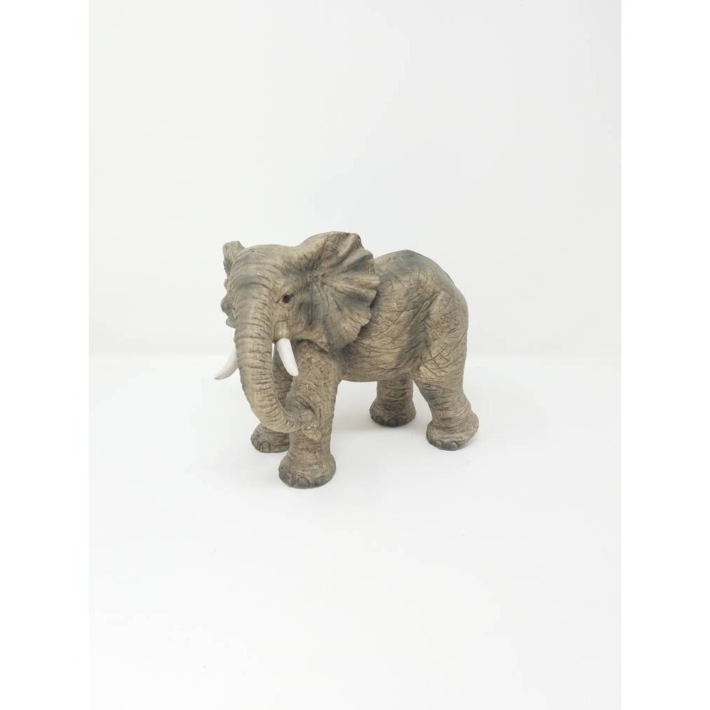 Vtg African elephant figurine cermic wild animal collectible home decor safari